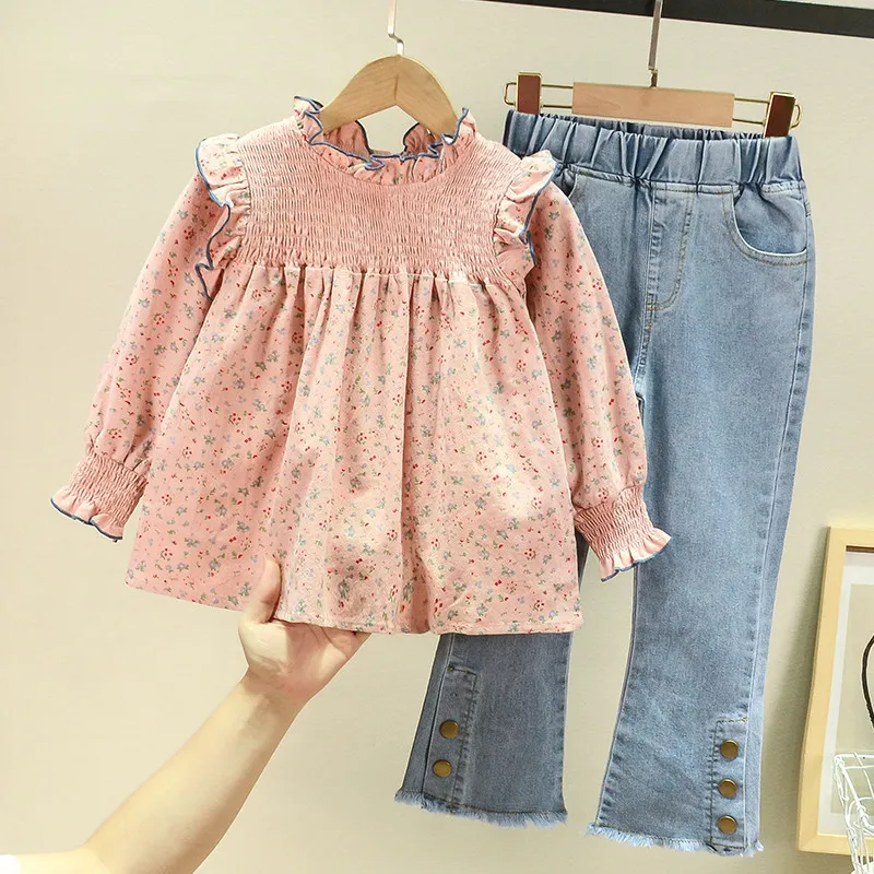 Children'S Clothing 2022 Spring Autumn New Floral Cute Baby Shirt +Denim Bell Bottom Jeans Pants Casual Sweet Girls Clothes Suit
Children'S Clothing 2022 Spring Autumn New Floral Cute Baby Shirt +Denim Bell Bottom Jeans Pants Casual Sweet Girls Clothes Suit