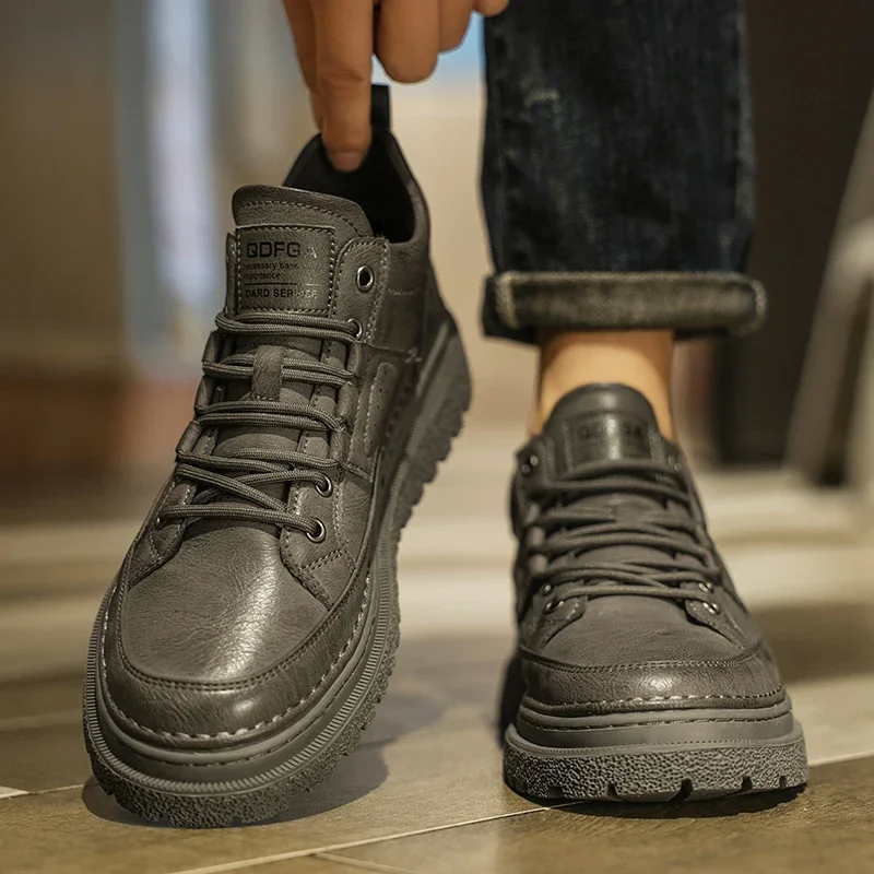 Men Handmade Leather Casual Shoe Design Ankle Boots Man Comfortable Leather Shoes Men Lace Up Loafers Hot Sale Moccasins Driving
Men Handmade Leather Casual Shoe Design Ankle Boots Man Comfortable Leather Shoes Men Lace Up Loafers Hot Sale Moccasins Driving