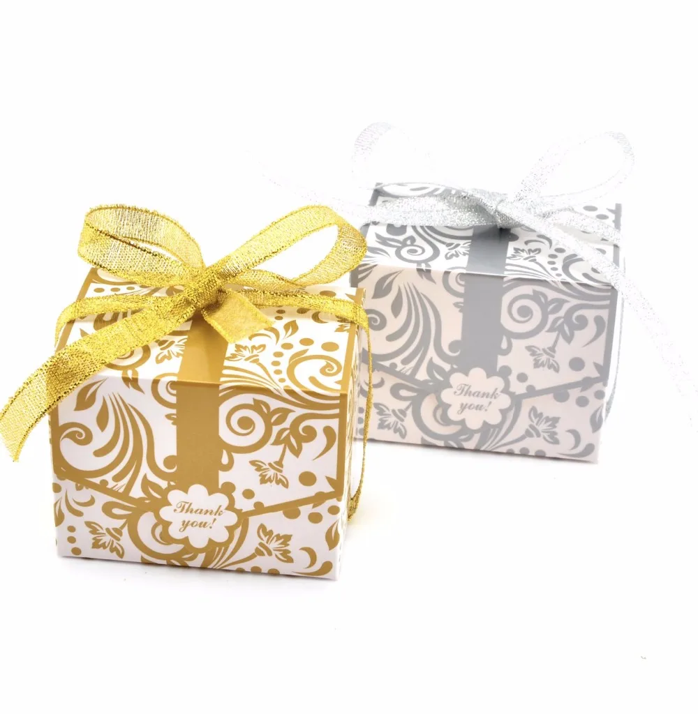 100pcs European Silver/Gold flower pattern wedding candy box plum thank you gift chocolate dessert box package Favor Boxes
100pcs European Silver/Gold flower pattern wedding candy box plum thank you gift chocolate dessert box package Favor Boxes