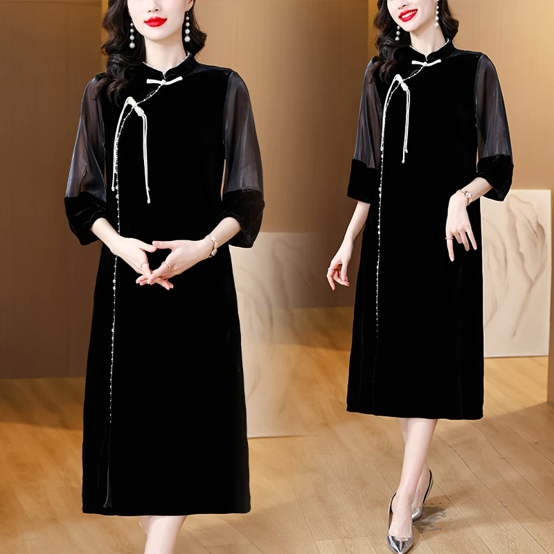 

2024 Spring New Black Silk Velvet Chinese Style Long sleeved Retro Dress O-Neck Lace Spliced Slim Cheongsam Knee Length Dress