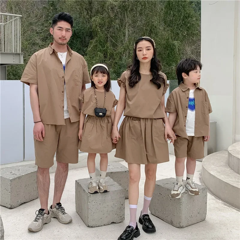 2022 Summer Family Matching Sets Mother And Baby Girl Matching Outfit Father Mom And Daughter Son Clothes Fashion Children Suit
2022 Summer Family Matching Sets Mother And Baby Girl Matching Outfit Father Mom And Daughter Son Clothes Fashion Children Suit
