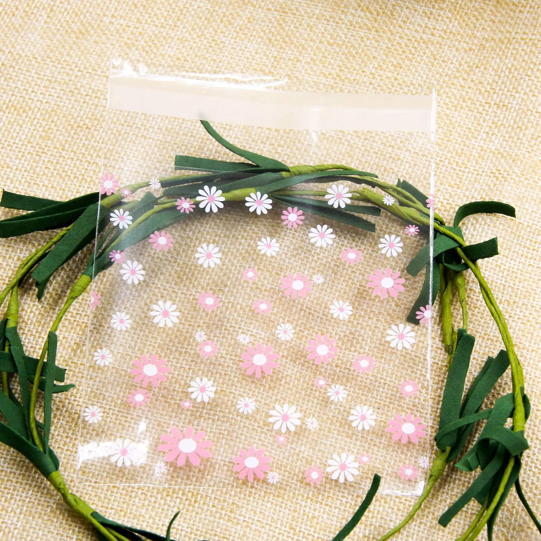 100PCS Daisy Sunflower Candy &Cookie Plastic Bags Multi Size Self-Adhesive Bag For Biscuits Snack Baking Packaging Supplies
100PCS Daisy Sunflower Candy &Cookie Plastic Bags Multi Size Self-Adhesive Bag For Biscuits Snack Baking Packaging Supplies