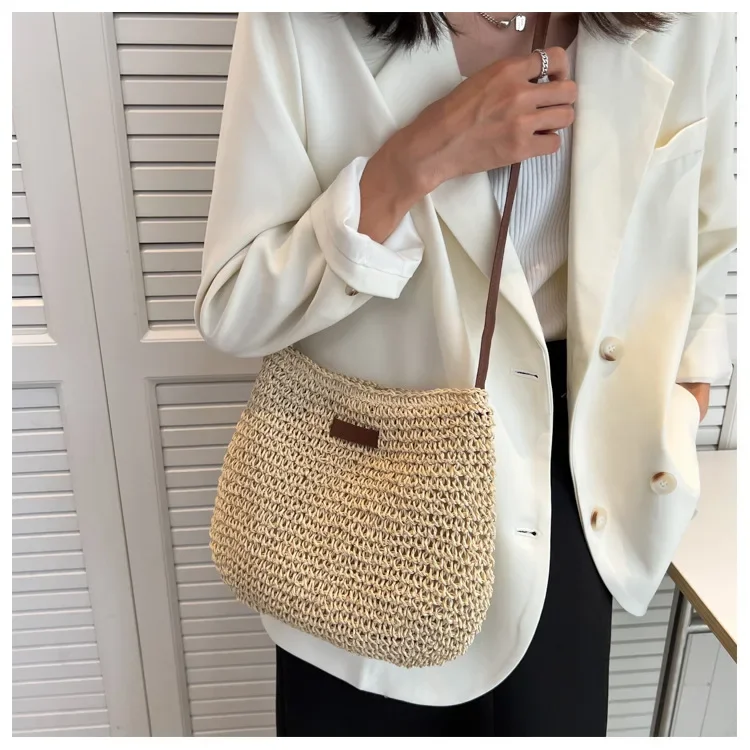 Summer Woven Travel Tote - Large Capacity Straw Beach Shoulder Bag 12 Sf20a7ccac73e48c48fc652469af8cc1at