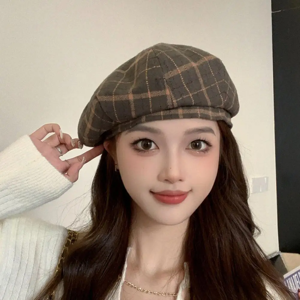Women Winter Beret Plaid Print Contrast Color Elastic Adjustable Soft Warm Decorative Dome Lady Cap Painter Hat
Women Winter Beret Plaid Print Contrast Color Elastic Adjustable Soft Warm Decorative Dome Lady Cap Painter Hat