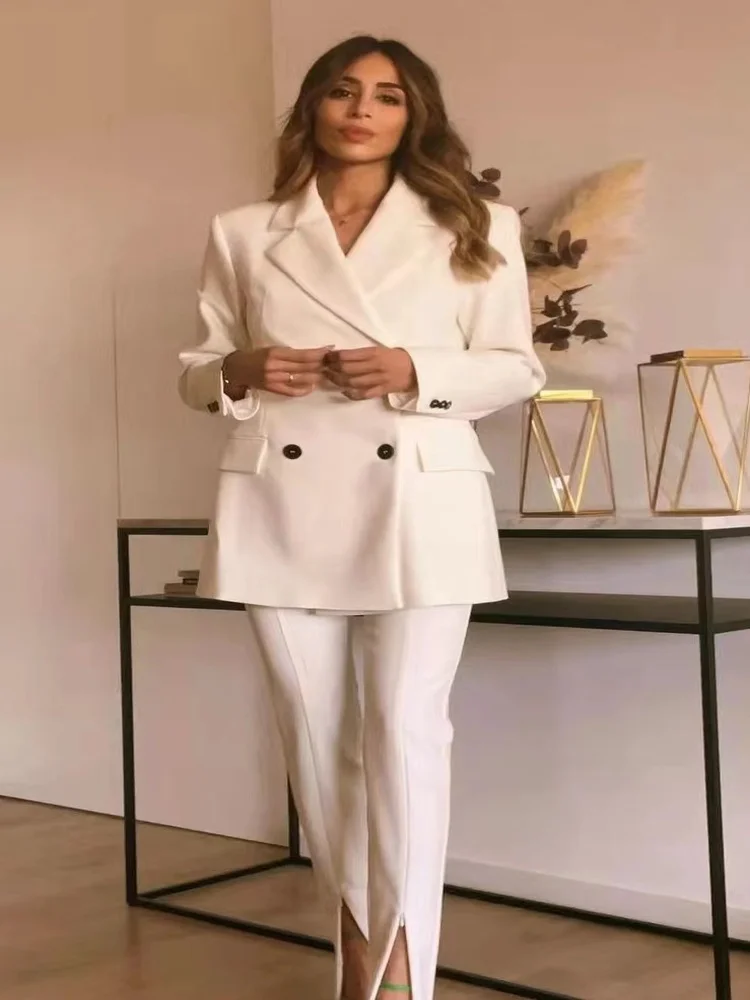 ZACK RAIN Women White Solid Shirts 2022 Spring Fashion Ladies Lapel Breated Streetwear Suit Female Vintage Pocket Suit Jacket
ZACK RAIN Women White Solid Shirts 2022 Spring Fashion Ladies Lapel Breated Streetwear Suit Female Vintage Pocket Suit Jacket