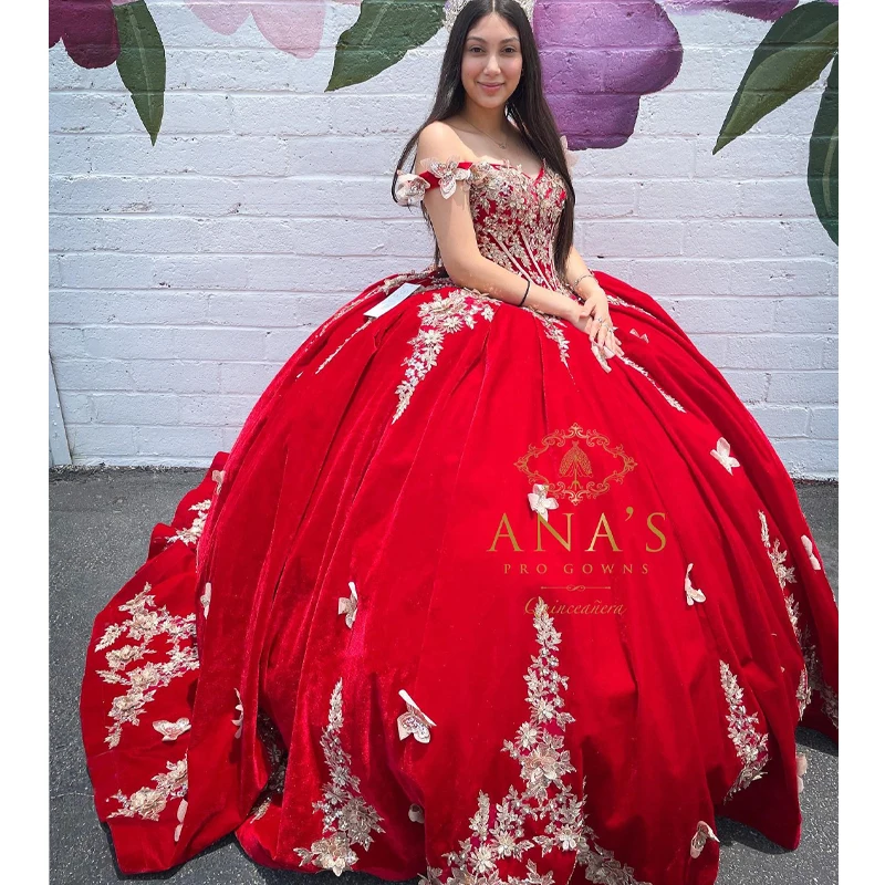Red Satin Ball Gown Quinceanera Dresses Gold Appliques Beaded Off The Shoulder Sweet 16 Dress Pageant Gowns vestido de 15 anos
Red Satin Ball Gown Quinceanera Dresses Gold Appliques Beaded Off The Shoulder Sweet 16 Dress Pageant Gowns vestido de 15 anos