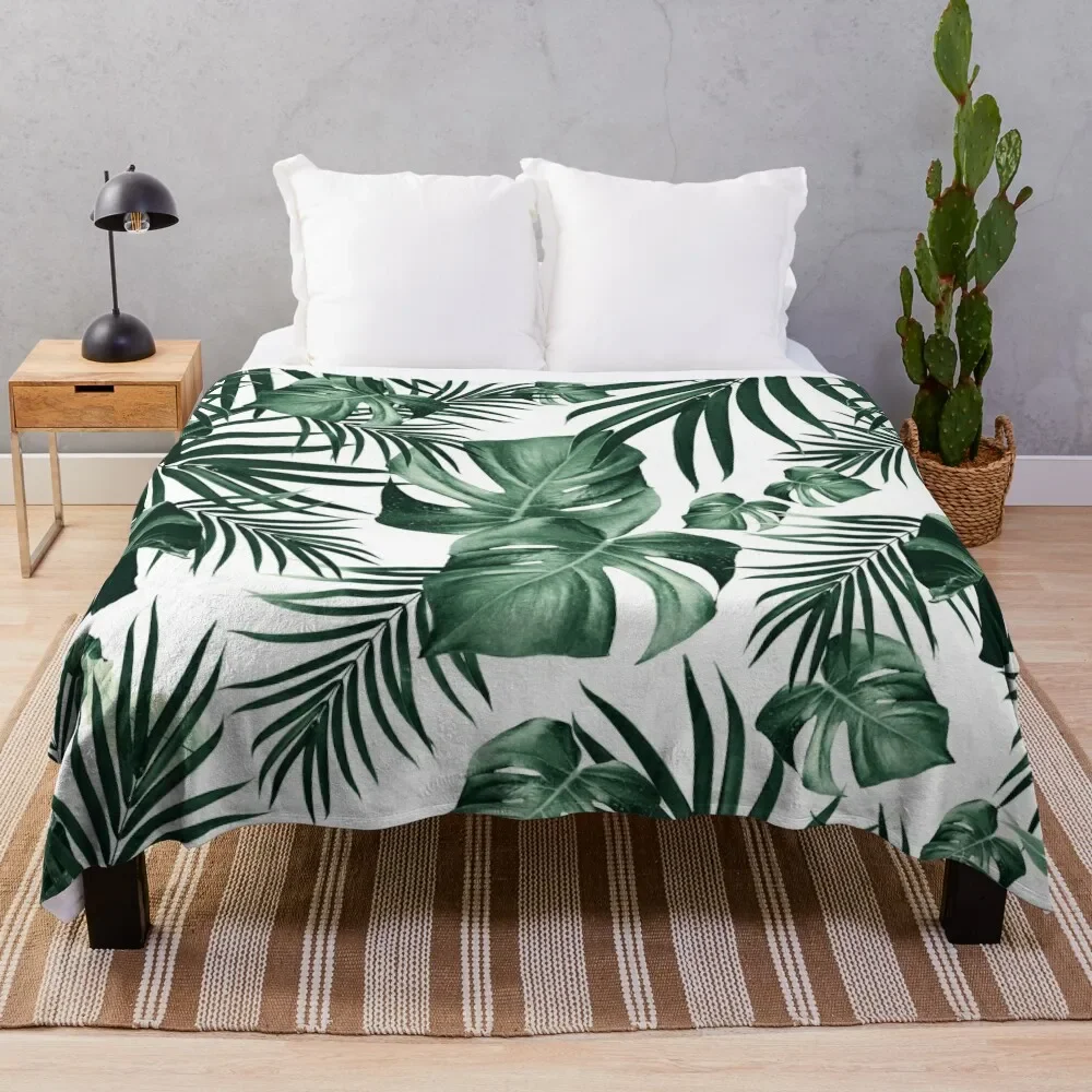 

Тропический узор с листьями джунглей #4 (издание 2020 года) # тропический # Декор # художественное покрывало декоративные диваны Furrys одеяла