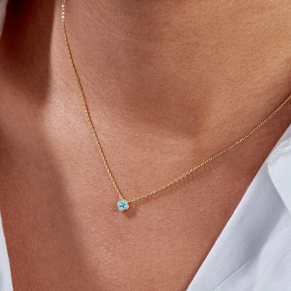 

Aide Blue Four Petals Turquoise Pendant Clavicle Chain 925 Sterling Silver Necklace For Women 18K Gold Fine Jewelry Wedding Gift