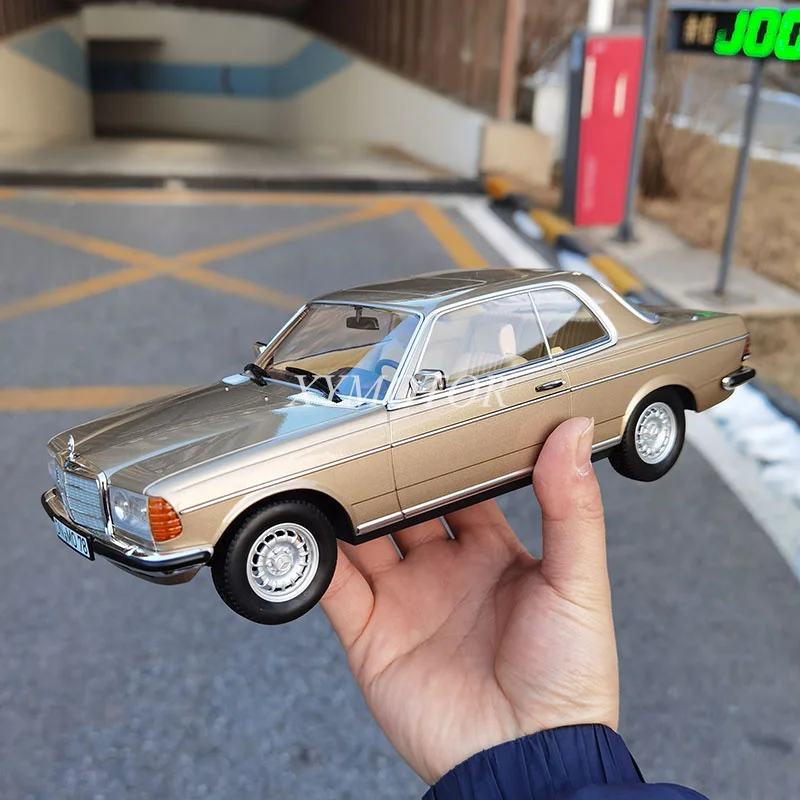 Norev 1/18 For Mercedes Benz 280CE 1980 Metal Diecast Model Car Gold Kids Boys Girls Toys Hobby Gifts Collection Ornaments
Norev 1/18 For Mercedes Benz 280CE 1980 Metal Diecast Model Car Gold Kids Boys Girls Toys Hobby Gifts Collection Ornaments