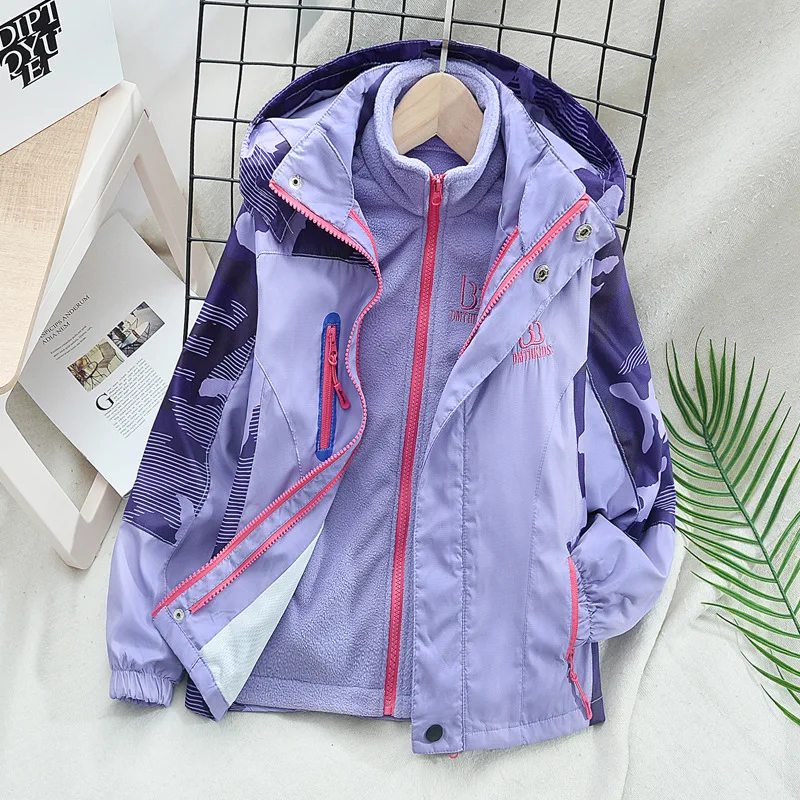 Girls detachable three-in-one autumn and winter coat 2022 new middle-aged children's plus velvet thick outdoor top
Girls detachable three-in-one autumn and winter coat 2022 new middle-aged children's plus velvet thick outdoor top