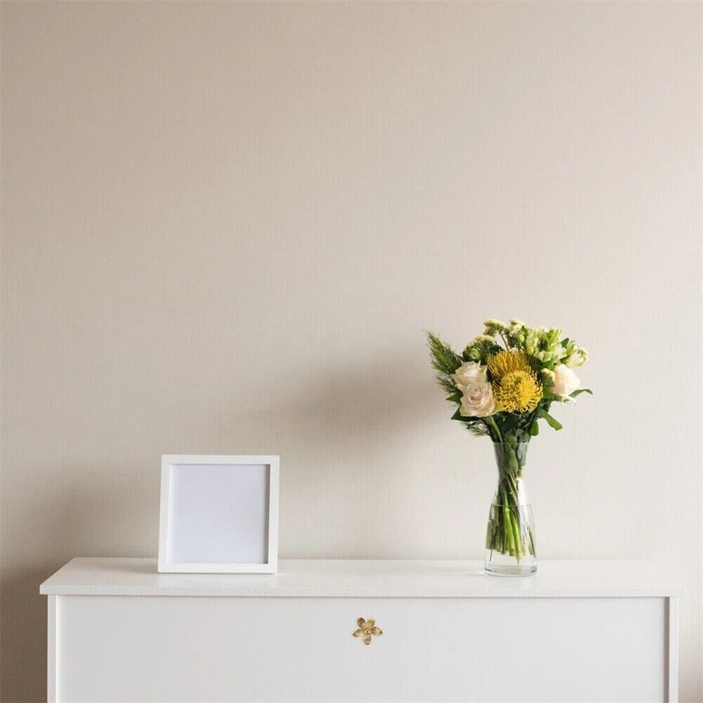 New Chinese Style Flower-shaped Handle Single Hole Design Light Luxury Zinc Alloy Drawer Knob Cabinet Handle
New Chinese Style Flower-shaped Handle Single Hole Design Light Luxury Zinc Alloy Drawer Knob Cabinet Handle