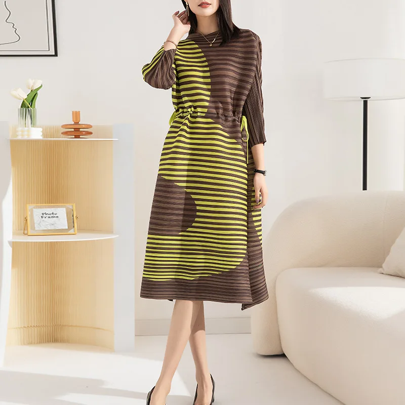 Модное Длинное Платье folda, Новинка лета 2023, стильное свободное тонкое платье с высокой талией и рукавом летучая мышь для женщин
Модное Длинное Платье folda, Новинка лета 2023, стильное свободное тонкое платье с высокой талией и рукавом летучая мышь для женщин