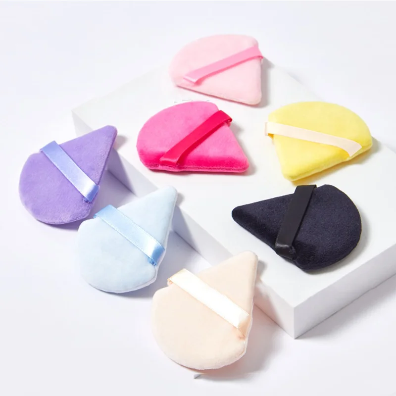 New Triangle Velvet Powder Puff Flours Mini Face Makeup Sponge Cosmetics Soft Cotton Face Powder Puff Washable Lightweight
New Triangle Velvet Powder Puff Flours Mini Face Makeup Sponge Cosmetics Soft Cotton Face Powder Puff Washable Lightweight