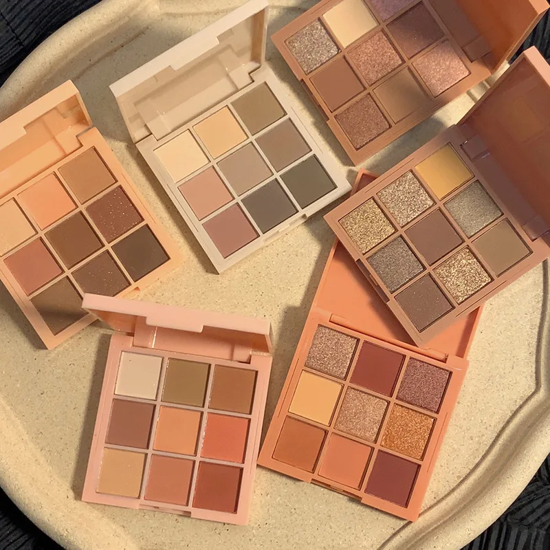 Палетка теней для век Maffick, 9 цветов, мерцающие блестящие пигменты для век, косметический инструмент для макияжа глаз
Палетка теней для век Maffick, 9 цветов, мерцающие блестящие пигменты для век, косметический инструмент для макияжа глаз