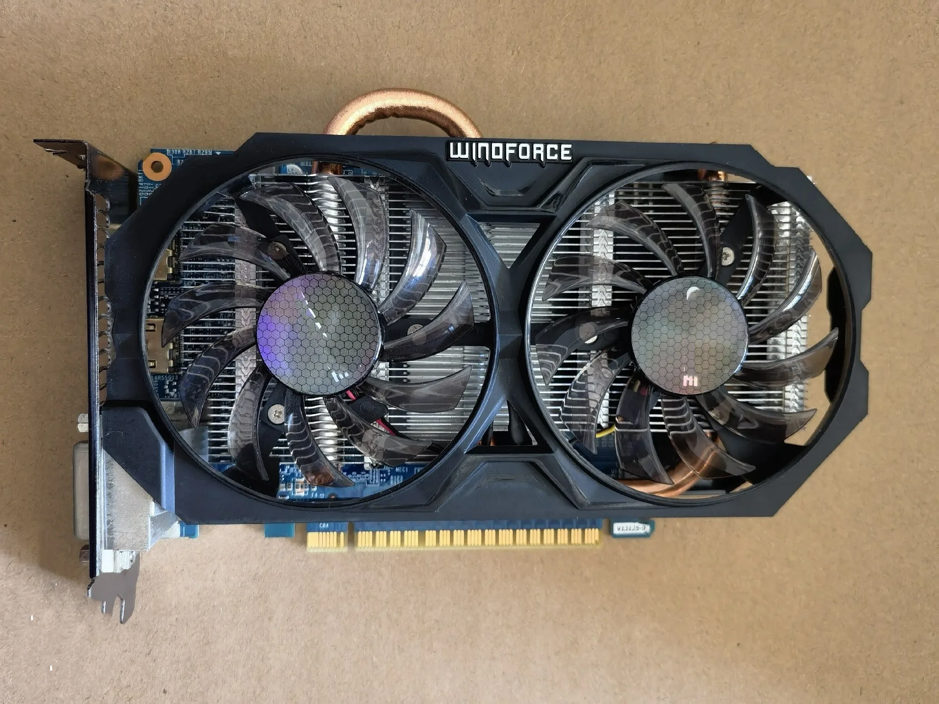 Бывшая в употреблении видеокарта NVIDIA GeForce GTX750Ti 2 ГБ GDDR5 PCI-Express DVI HDMI
Бывшая в употреблении видеокарта NVIDIA GeForce GTX750Ti 2 ГБ GDDR5 PCI-Express DVI HDMI