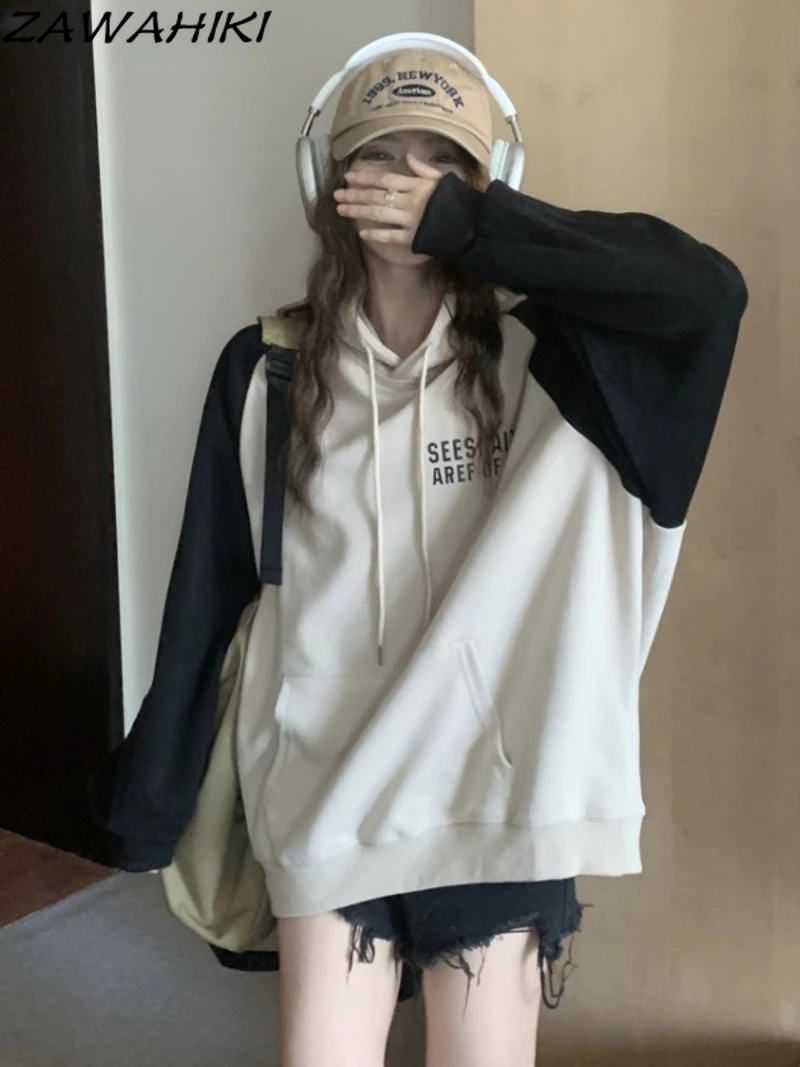 Oversize Contrast Color Patchwork Long Raglan Sleeve Hoodies Sweatshirt Women Autumn Loose Letter Print Chic Pullover Streetwear
Oversize Contrast Color Patchwork Long Raglan Sleeve Hoodies Sweatshirt Women Autumn Loose Letter Print Chic Pullover Streetwear