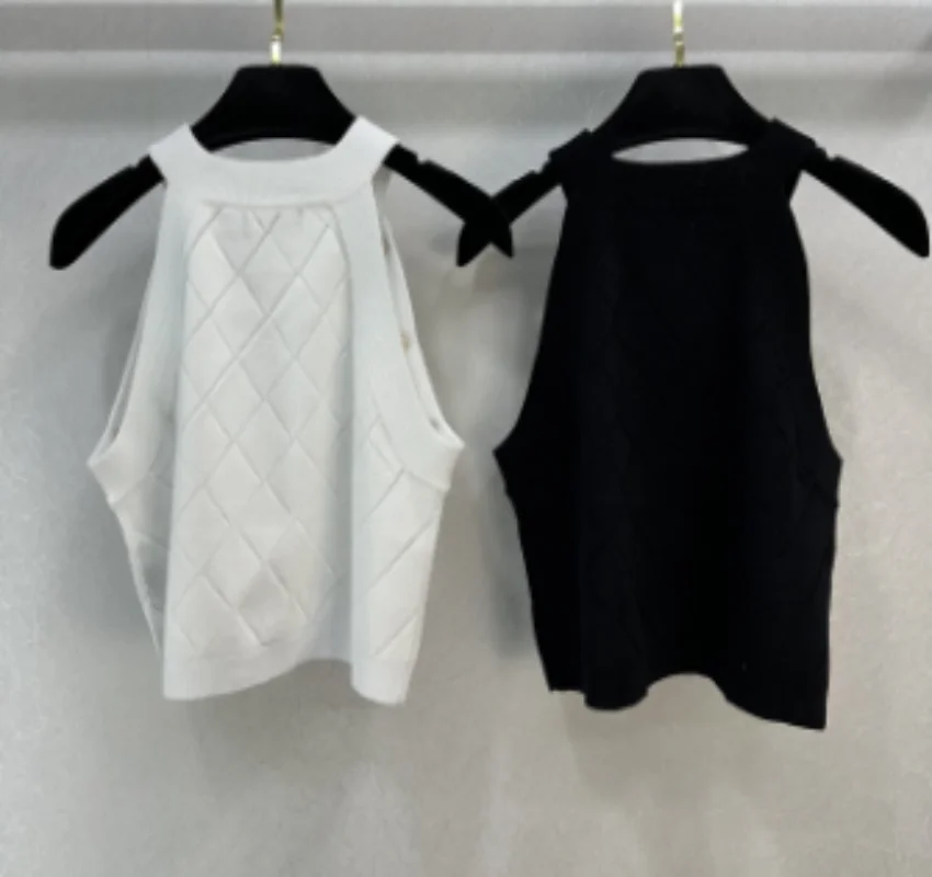 

2024 Summer New Women Casual Knitted Skirt Suit Rhombus Buttons Decoration Tank Tops or High Waist Jupe