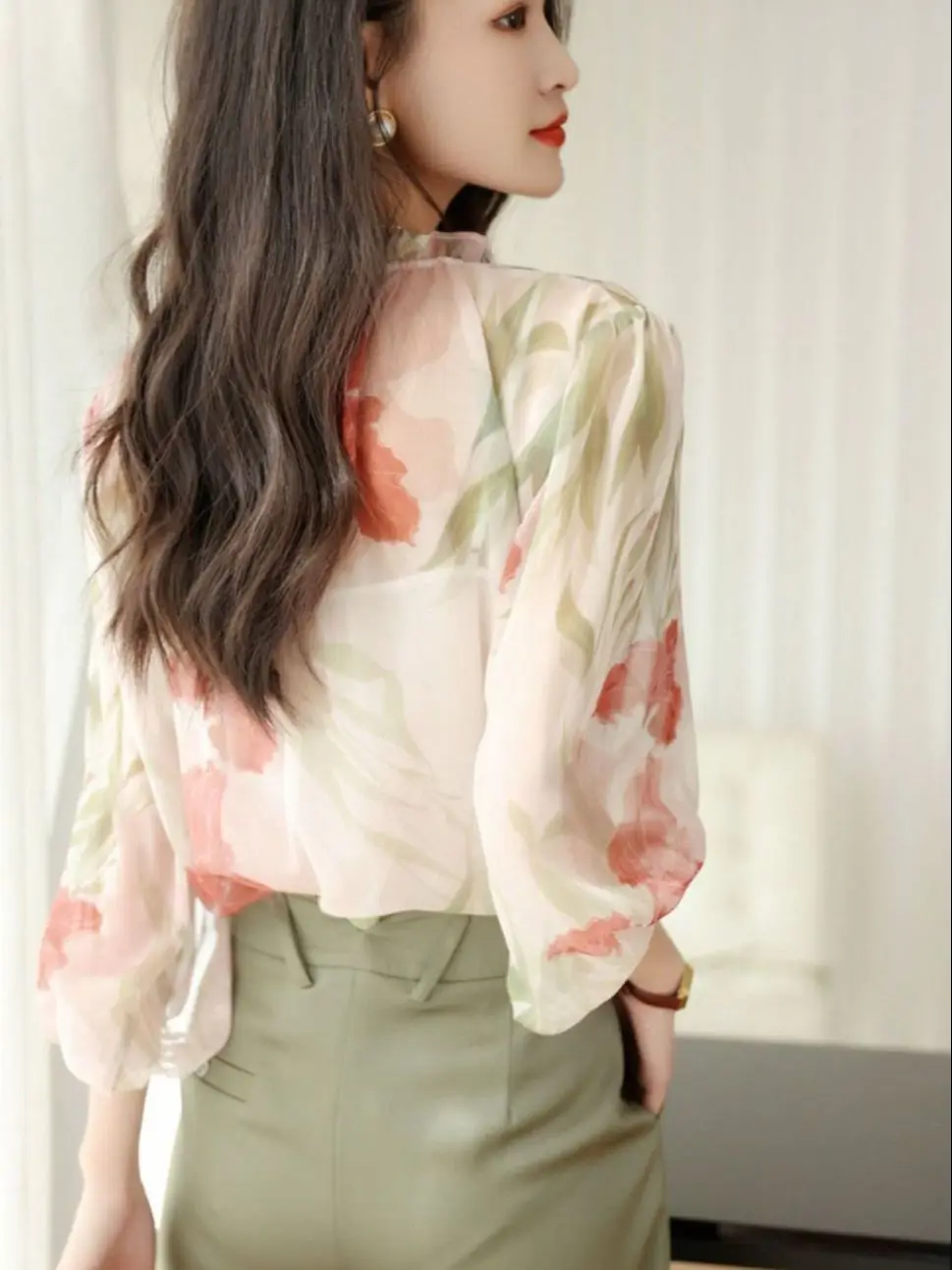 3XL 2023 Fashion Summer Women Tops Women's Blouses Print Floral Casual Long Sleeve Fairycore Shirts Female Slim Blusas G2813
3XL 2023 Fashion Summer Women Tops Women's Blouses Print Floral Casual Long Sleeve Fairycore Shirts Female Slim Blusas G2813