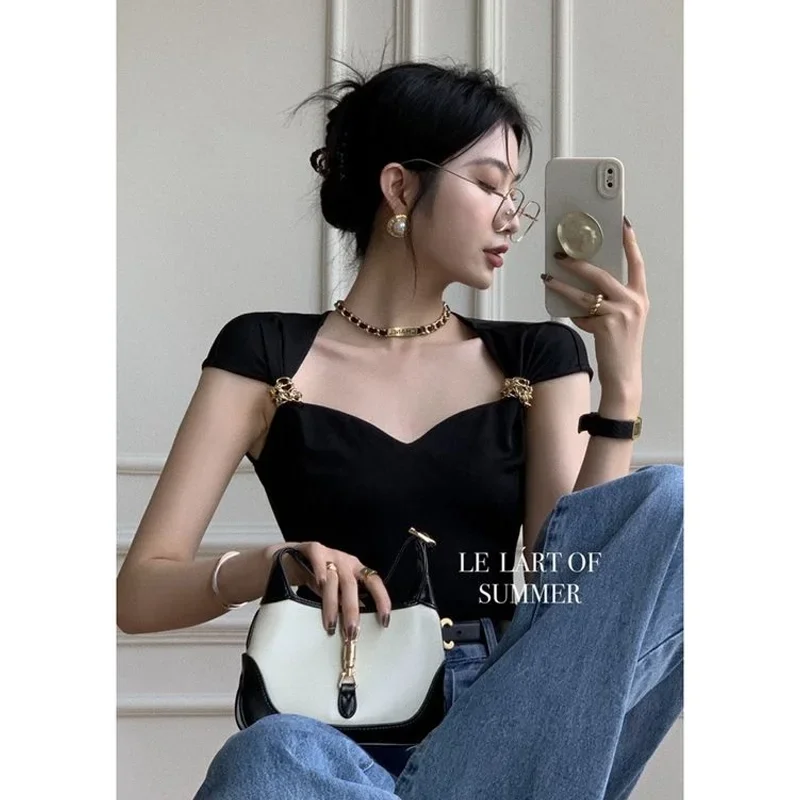 new Square Collar Sexy Unique Short Base Shirt Top Spice Casual Slim Short-sleeved T-shirt Women's Design Korean Fashion Shirts
new Square Collar Sexy Unique Short Base Shirt Top Spice Casual Slim Short-sleeved T-shirt Women's Design Korean Fashion Shirts