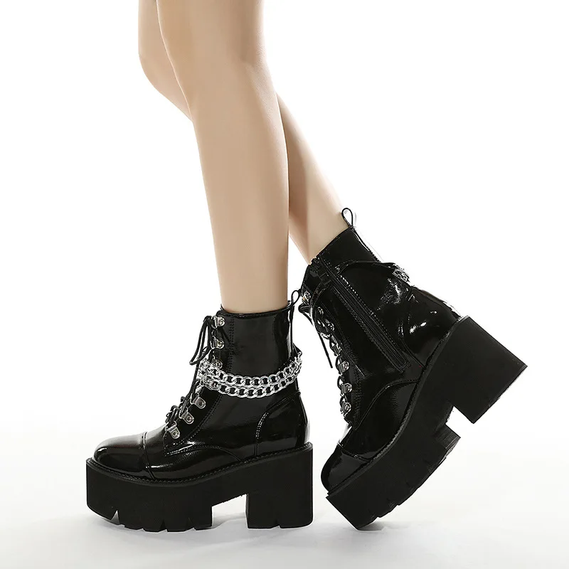 

2023 Large Size Women's Shoes Chain New Thick Soled Waterproof Platform Punk Women Ankle Boots Thick High Heel Biker Booties