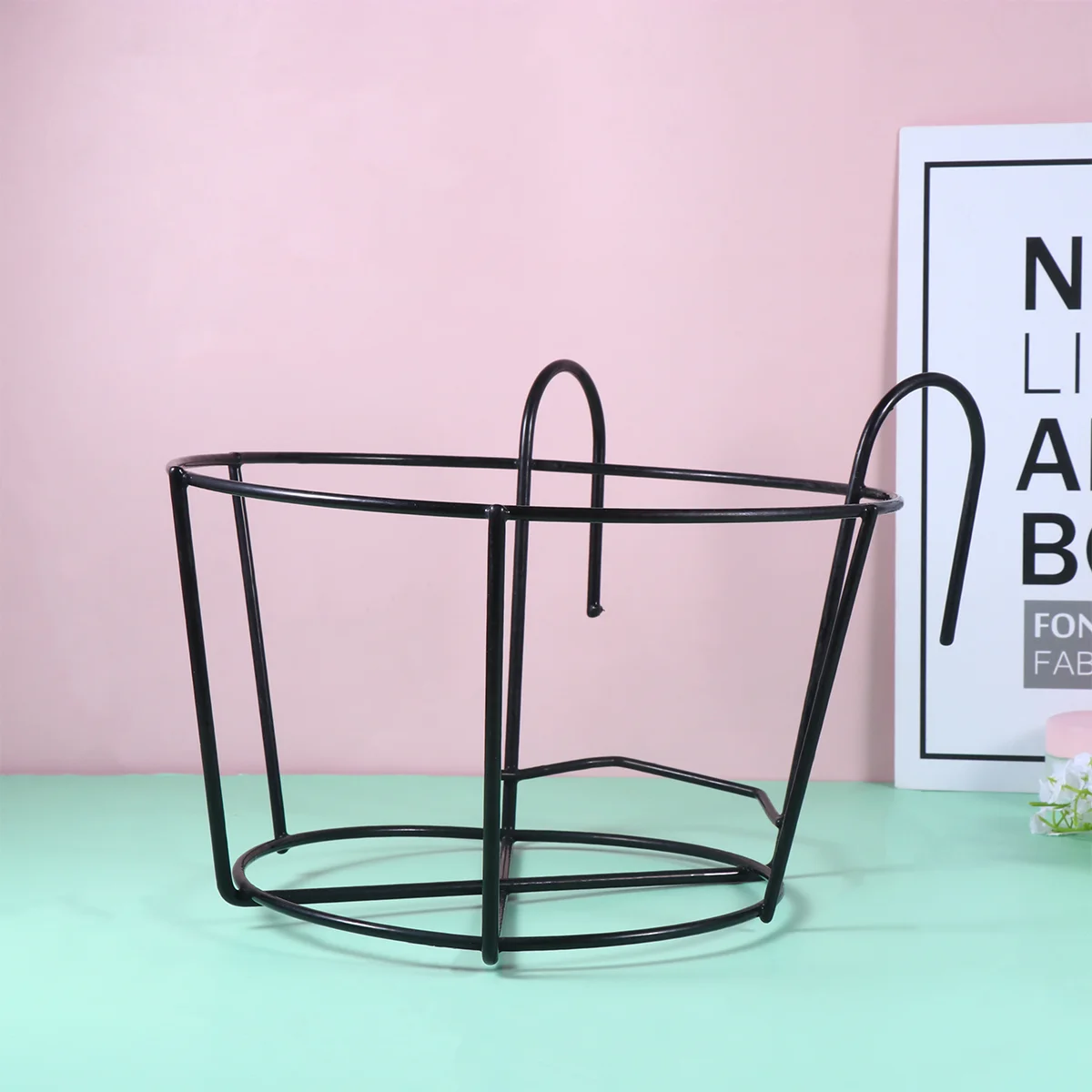 2 PCS Flowerpot Supporting Planter Holder Shelf Hanger Bracket Hanging The Fence
2 PCS Flowerpot Supporting Planter Holder Shelf Hanger Bracket Hanging The Fence
