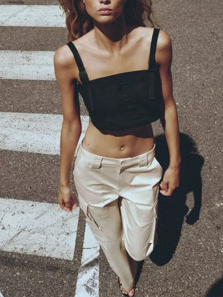 Summer new fashion western style European and American trend sexy all-match temperament camisole top
Summer new fashion western style European and American trend sexy all-match temperament camisole top