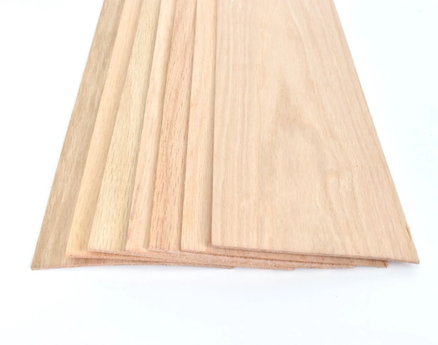 

50 шт. 520x120x2 мм Твердый натуральный американский красный дуб узор тонкая доска деревянный шпон лист ручной работы DIY Деревянные чипы