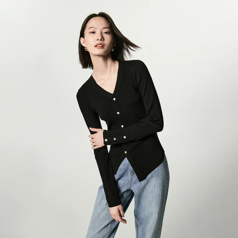Toyouth Women Knit Cardigan 2023 Autumn Long Sleeve V Neck Slim Stretch Sweater Mixed Color Shell Buckle Elegant Black Tops
Toyouth Women Knit Cardigan 2023 Autumn Long Sleeve V Neck Slim Stretch Sweater Mixed Color Shell Buckle Elegant Black Tops