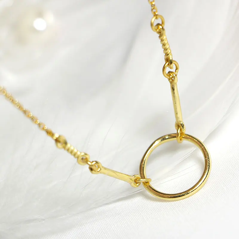 Silver 925 Jewelry European and American Fashion Circle Necklace 925 Sterling Silver Clavicle Necklace for Women
Silver 925 Jewelry European and American Fashion Circle Necklace 925 Sterling Silver Clavicle Necklace for Women