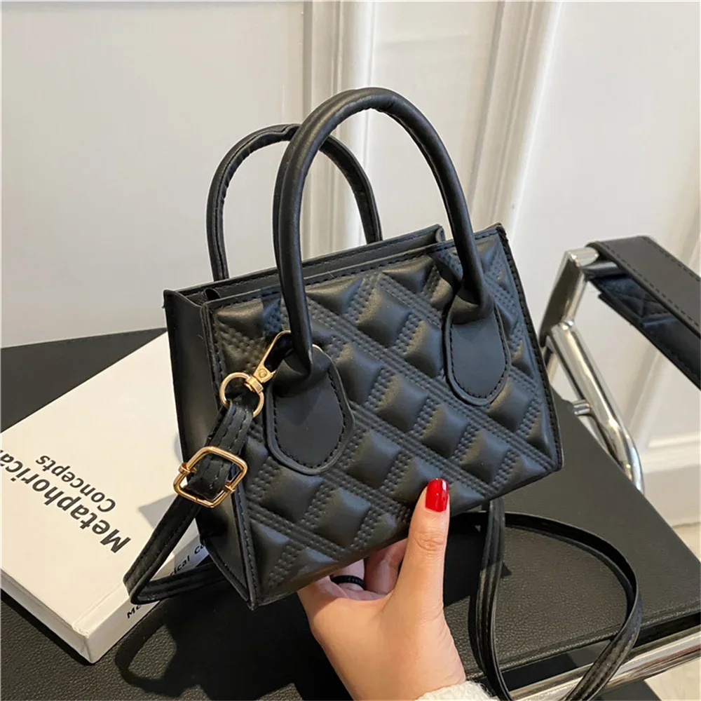 

Fashion Shoulder Crossbody Bag For Women Solid Colour Pu Leather Simple Female Daily Bag Casual Handbag Purse Clutches