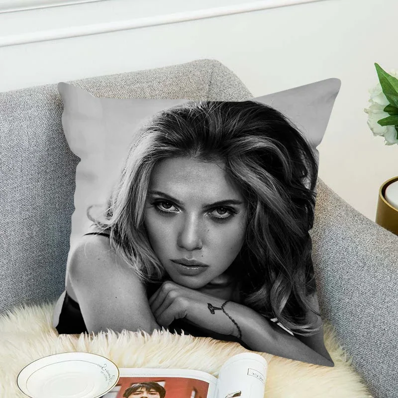 

S-Scarlett Johansson Pillow Cover 45x45 Sofa Cushion Fall Decor Decorative Cushions for Bed Pillowcases 40x40 Short Plush