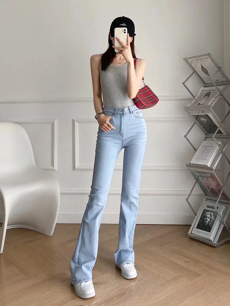 ZATRHMBM 2022 Female Clothing New Fashion High Waist Flared Cowboy Pants Vintage Side Pocket Slim Fit Light Blue Jeans For Women
ZATRHMBM 2022 Female Clothing New Fashion High Waist Flared Cowboy Pants Vintage Side Pocket Slim Fit Light Blue Jeans For Women