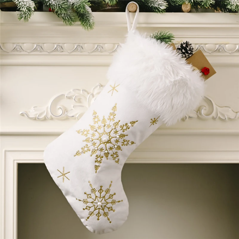 

Белые Плюшевые штампованные золотые серебряные вышитые снежинки Рождественские чулки Рождественский Декор для дома Рождественский подарок носки для детей