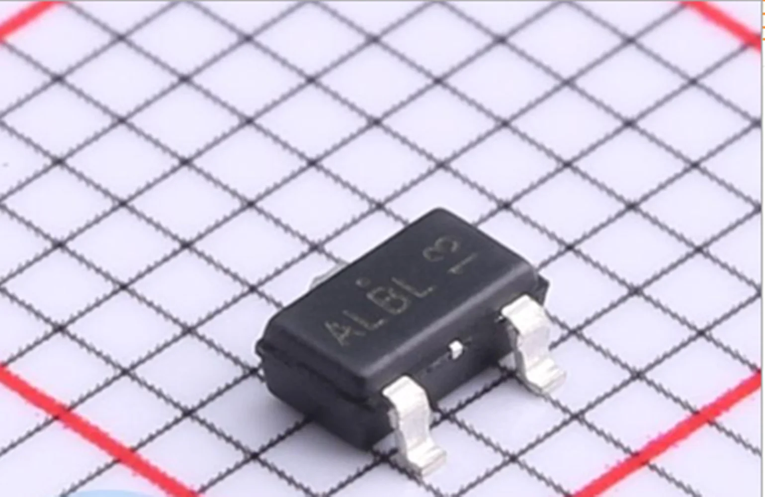 (50 шт.) SMD P-Channel MOSFET 20V 3.5A SOT-23 (Marking ALYN ALBL AL **) новый оригинальный
(50 шт.) SMD P-Channel MOSFET 20V 3.5A SOT-23 (Marking ALYN ALBL AL **) новый оригинальный