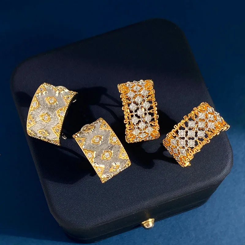 Medieval Palace Style Brushed Carved Pattern with Zircon Double Color C Earrings
Medieval Palace Style Brushed Carved Pattern with Zircon Double Color C Earrings