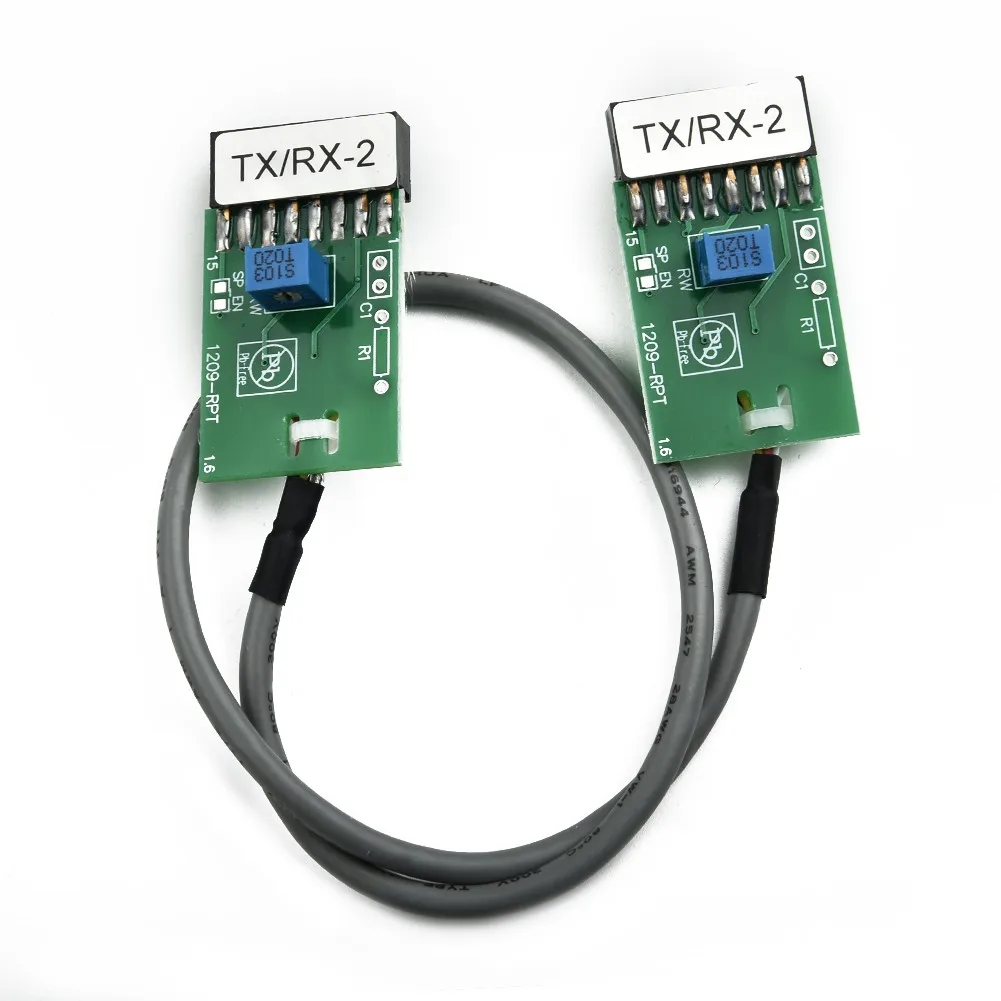 For CDM750 M1225 CM300 GM300 CDM1550 Repeater Interface Receive For CDM750 M1225 CM300 GM300 CDM1550 Transmit 16/20 pin 38cm
For CDM750 M1225 CM300 GM300 CDM1550 Repeater Interface Receive For CDM750 M1225 CM300 GM300 CDM1550 Transmit 16/20 pin 38cm
