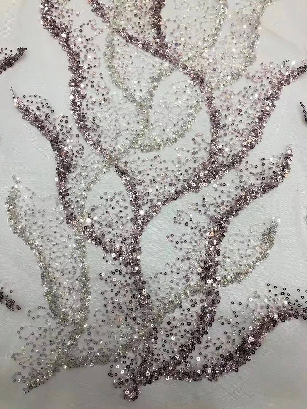 Banquet Free Shipping Sewing Wedding Dress Sequins Flower Beads Craft Tulle Design Nigerian African Lace Fabric Skirt 5 Yards
Banquet Free Shipping Sewing Wedding Dress Sequins Flower Beads Craft Tulle Design Nigerian African Lace Fabric Skirt 5 Yards