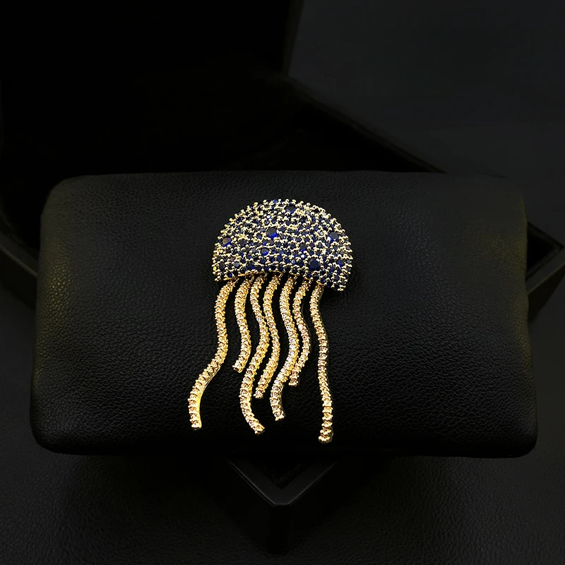 

1915 Blue Jellyfish Brooch Exquisite High-End Corsage Luxury Niche Design Pin Clothes Accessories Women's Suit Neckline Jewelry