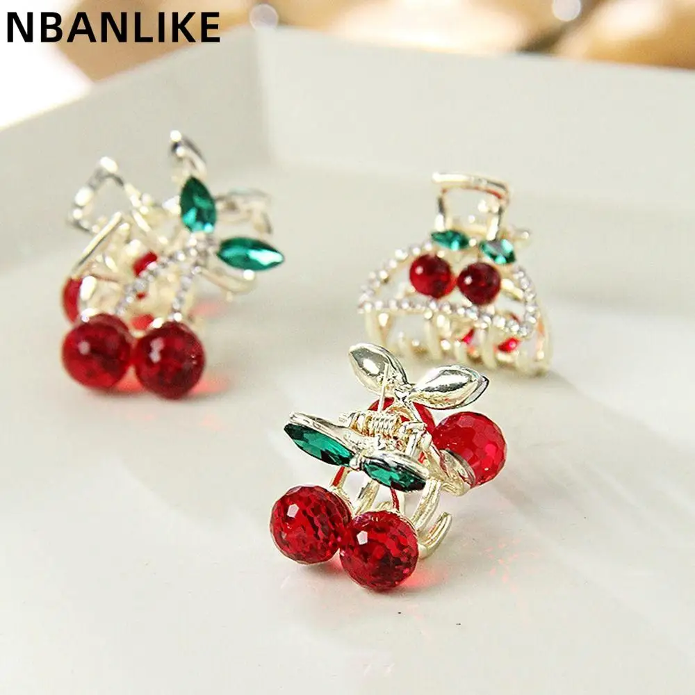 New Korean Cute Cherry Small Hair Claw 3cm Delicate Rhinestone HairClaw Retro Simple Hair Accessories
New Korean Cute Cherry Small Hair Claw 3cm Delicate Rhinestone HairClaw Retro Simple Hair Accessories