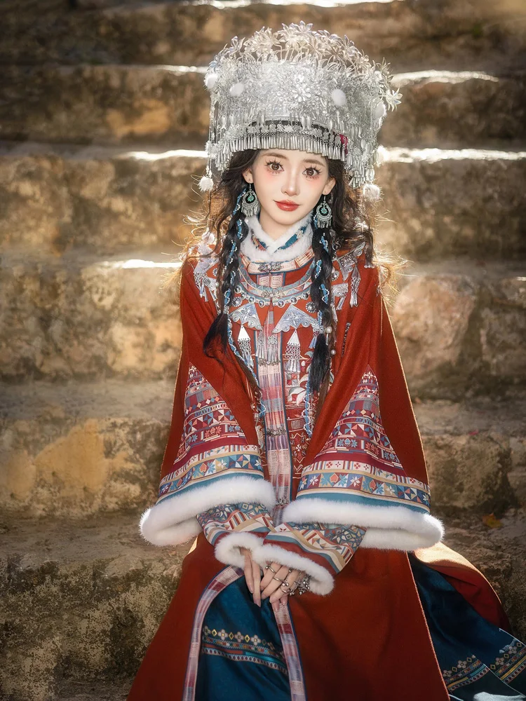 

Miao' S Girl Han Elements Improved Ethnic Style Headdress Suit Red Ming Clothing Horse-Face Skirt Mucha Trip Shoot