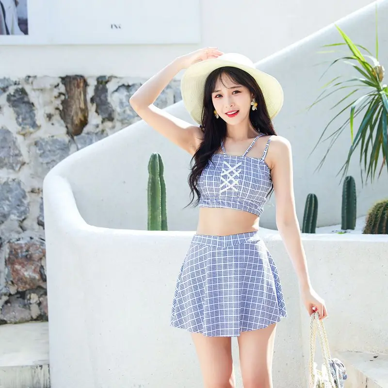 Female Swimsuit Split Two-piece Small Fresh Plaid Bikini Sexy Swimsuit Hot Spring Conservative Retro Swimsuit Female
Female Swimsuit Split Two-piece Small Fresh Plaid Bikini Sexy Swimsuit Hot Spring Conservative Retro Swimsuit Female