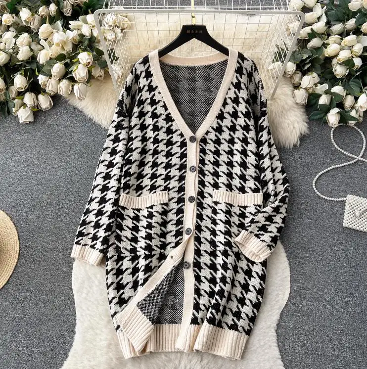 

Qianniao Grid V-neck Loose Cardigans Women Casual Knitted Cardigan Jacket Lazy Style Thick Top dis5