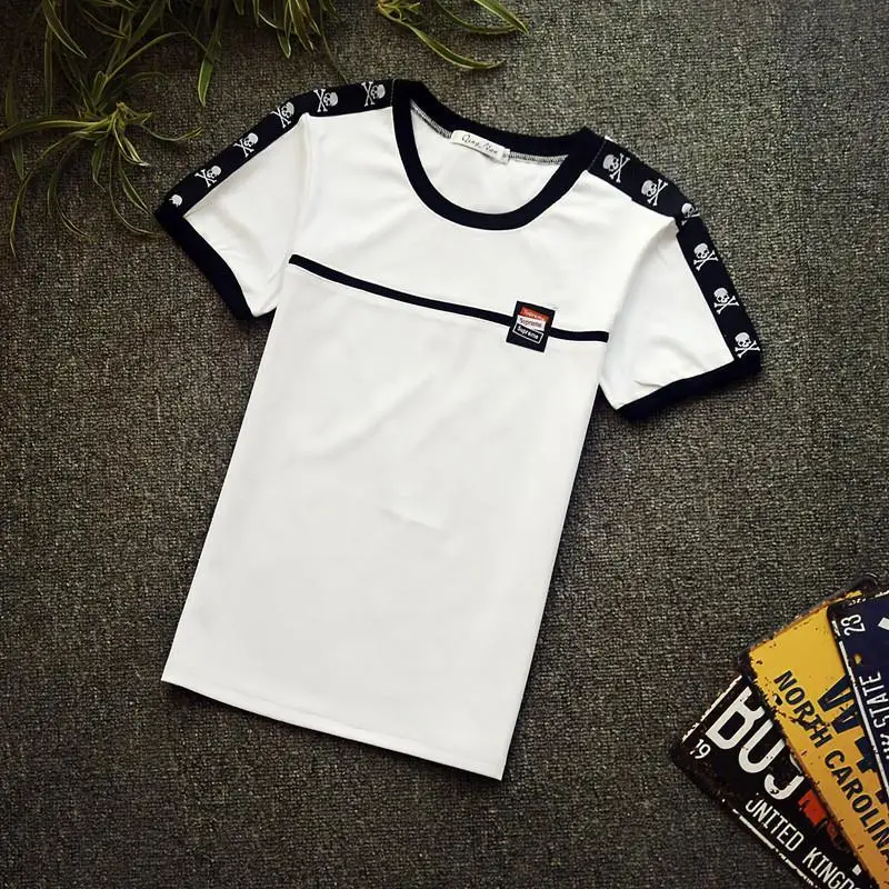 

Male summer slim white fashion short sleeve T-shirt male hair stylist Joker half sleeve jacket