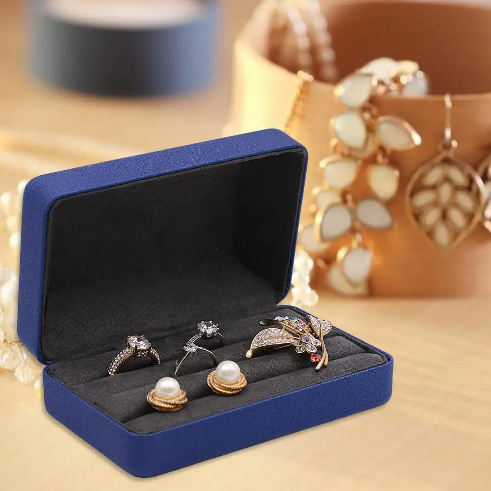 Compact Ring Holder Stylish Compact Jewelry Organizer Portable Ring Storage Box with Multiple Grids Soft Tray Small Ring Storage
Compact Ring Holder Stylish Compact Jewelry Organizer Portable Ring Storage Box with Multiple Grids Soft Tray Small Ring Storage