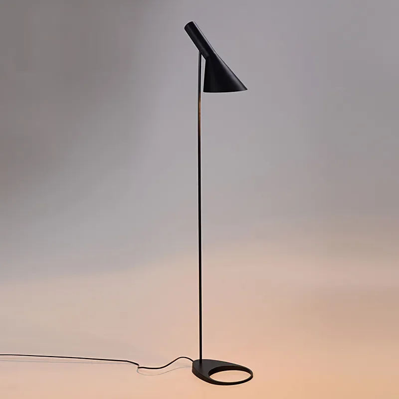 Nordic Adjustable Floor Lamp Industrial Style Light for Reading Room Cafe Bedroom Minimalist Decor Led Standing Lamps 
Nordic Adjustable Floor Lamp Industrial Style Light for Reading Room Cafe Bedroom Minimalist Decor Led Standing Lamps