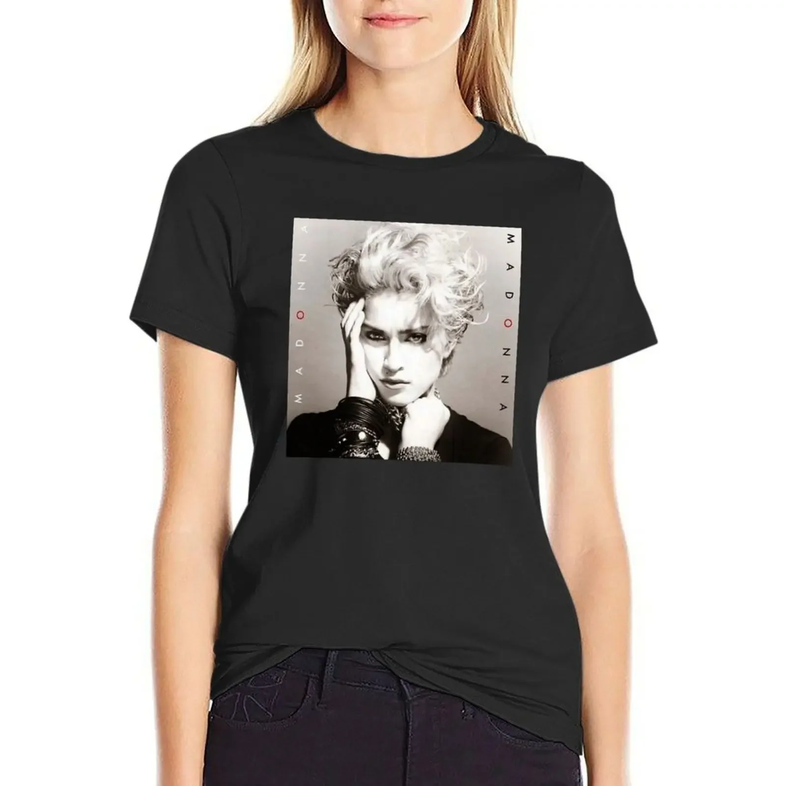 Gold A Captivating T-shirt summer tops Blouse kawaii clothes fashion woman blouse 2024
Gold A Captivating T-shirt summer tops Blouse kawaii clothes fashion woman blouse 2024