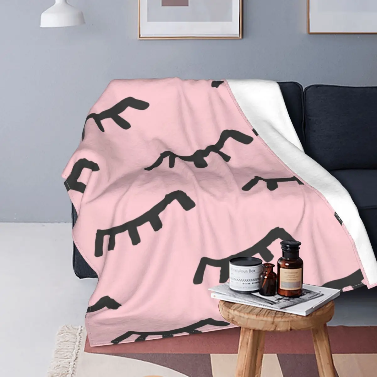 Ultra-Soft Eyelash Knitted Blankets Cartoon Beauty Glam Closed Eyes Flannel Throw Blanket Airplane Travel Decoration Bedspread
Ultra-Soft Eyelash Knitted Blankets Cartoon Beauty Glam Closed Eyes Flannel Throw Blanket Airplane Travel Decoration Bedspread