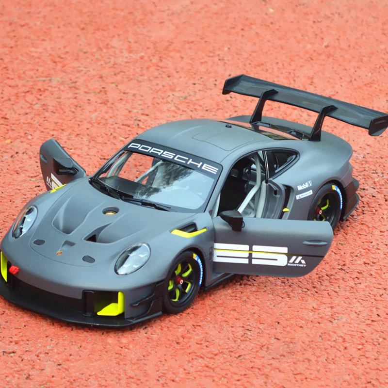 New Remote-controlled Car Charging Drift Racing Children's Remote-controlled Car Toy Sports Car Model Boy Gift
New Remote-controlled Car Charging Drift Racing Children's Remote-controlled Car Toy Sports Car Model Boy Gift