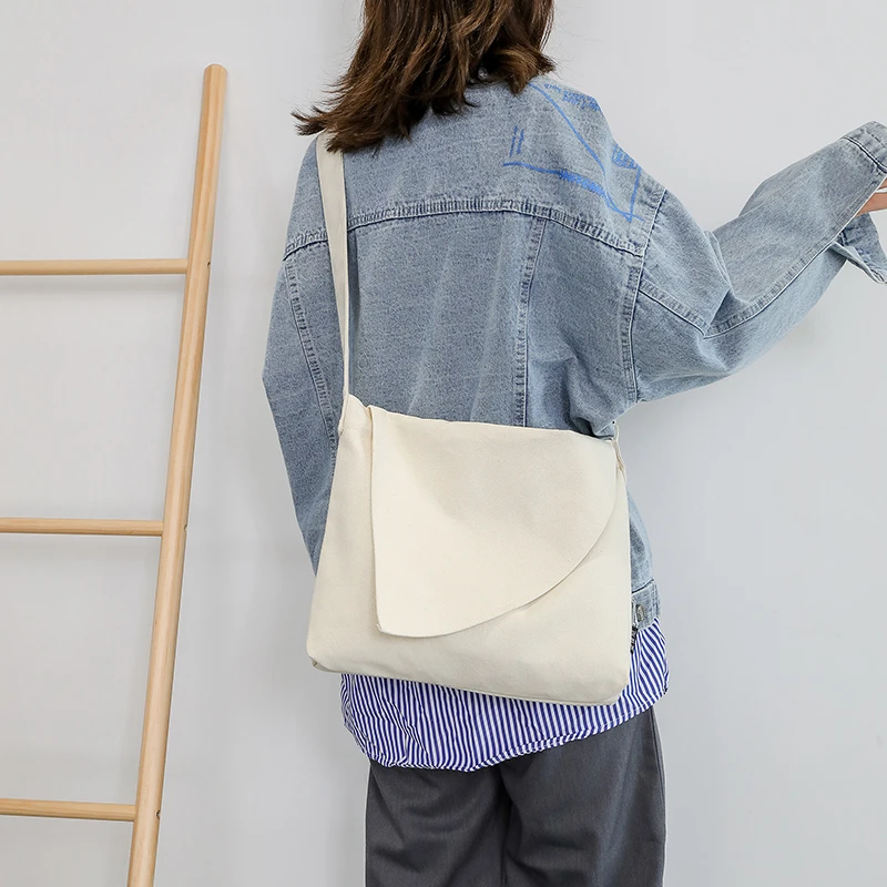 Canvas Women's Bag 2022 Trend Shoulder Crossbody Bag Shopper Eco Bag Korean Messenger Bag Y2K Flap Satchel Bag Designer Handbags
Canvas Women's Bag 2022 Trend Shoulder Crossbody Bag Shopper Eco Bag Korean Messenger Bag Y2K Flap Satchel Bag Designer Handbags
