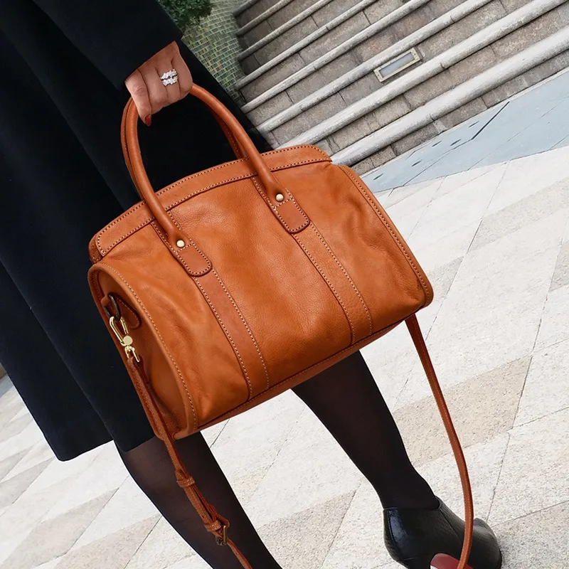 Leisure Women's New Trendy and Advanced Sense Fashion One Shoulder Handheld Crossbody Soft Leather Women's Large Capacity Bag
Leisure Women's New Trendy and Advanced Sense Fashion One Shoulder Handheld Crossbody Soft Leather Women's Large Capacity Bag